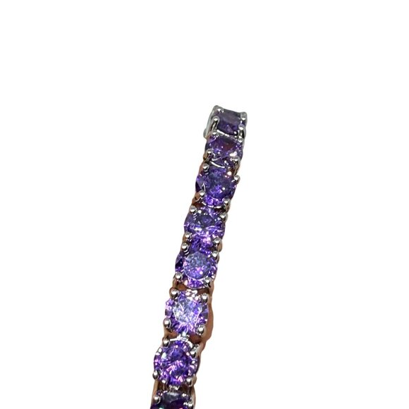 Adjustable Bracelet With Silver-Plated Chain & Round Purple crystals - Picture 4 of 4